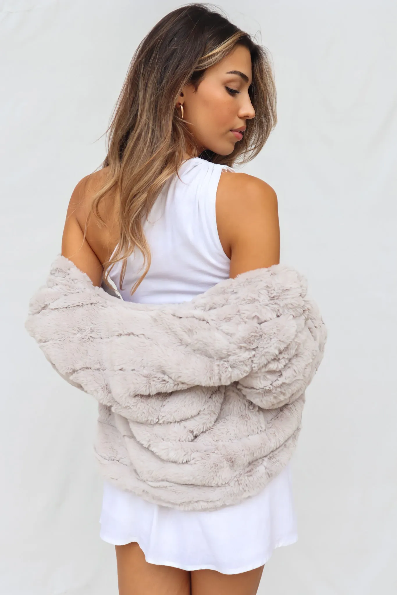 Misty Faux Fur Jacket - Light Grey