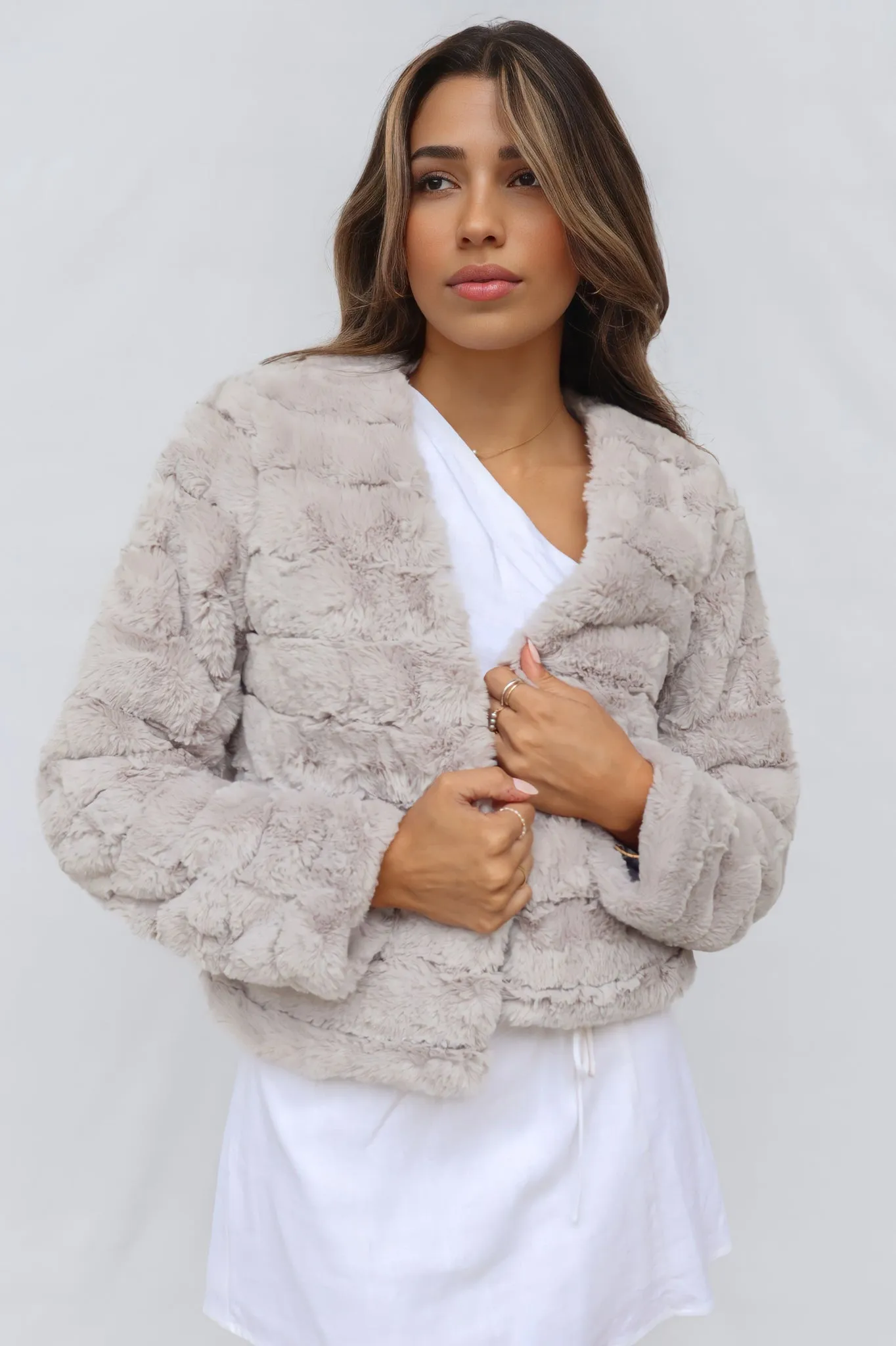 Misty Faux Fur Jacket - Light Grey